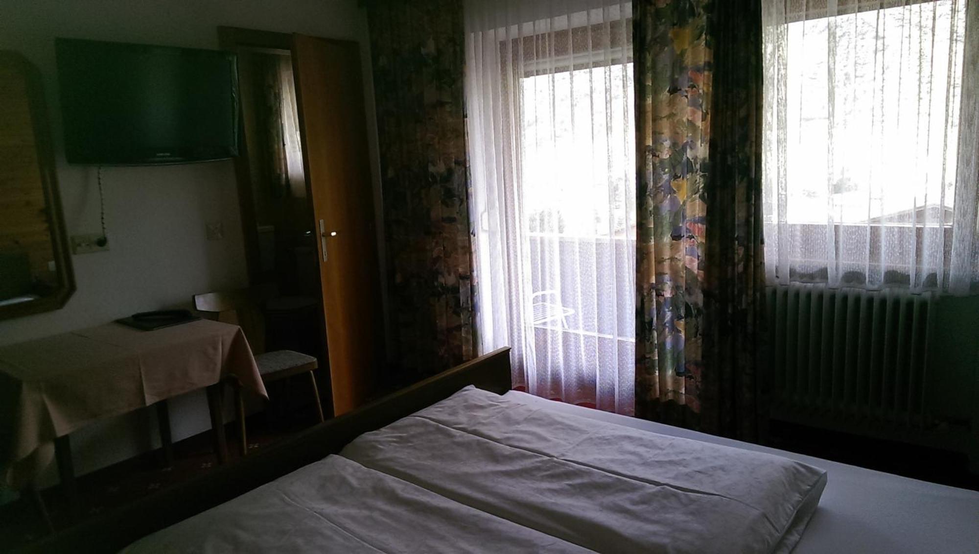 Hotel Valisera Galtuer Phòng bức ảnh
